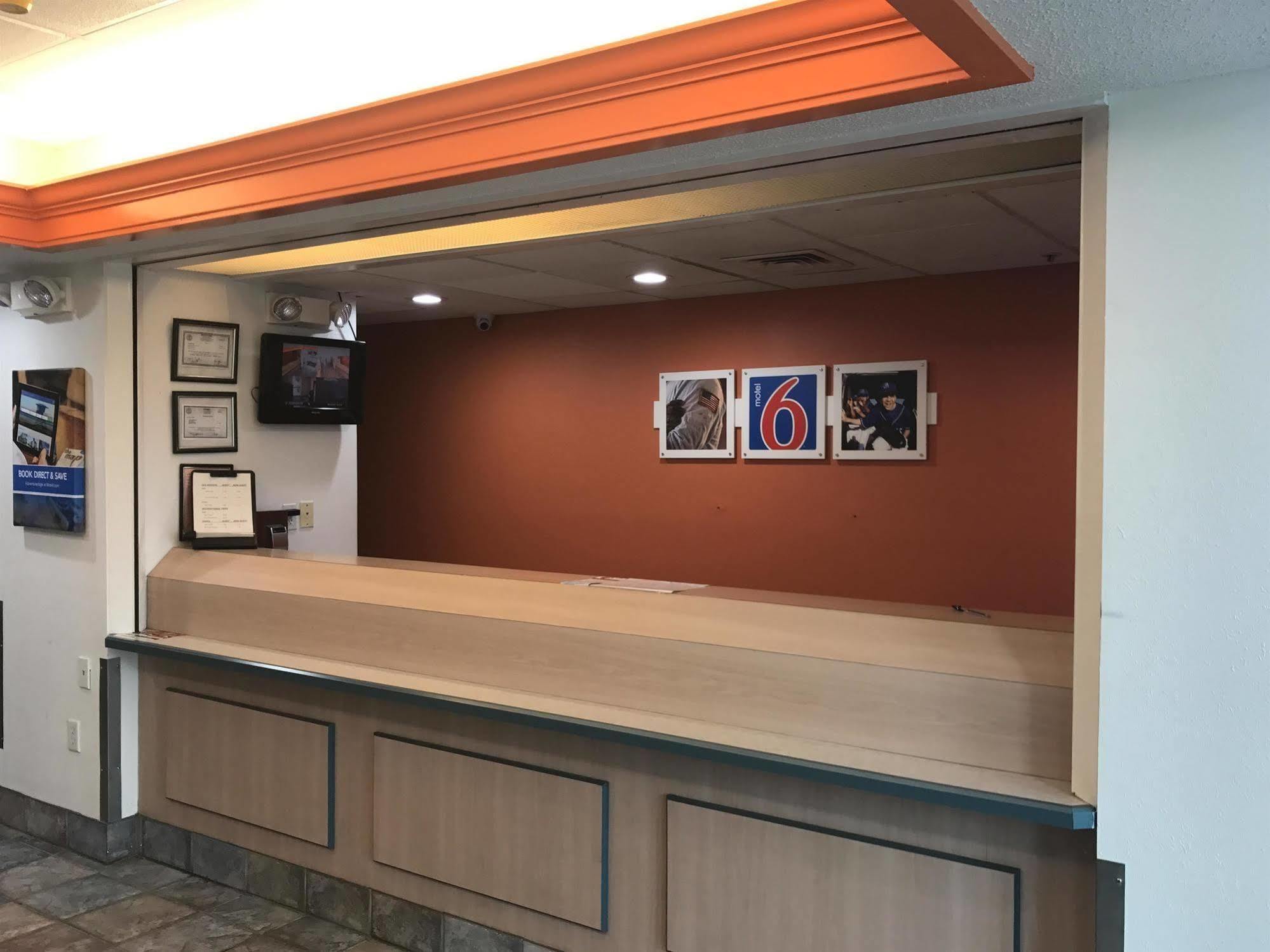 Motel 6-Newport, Tn エクステリア 写真